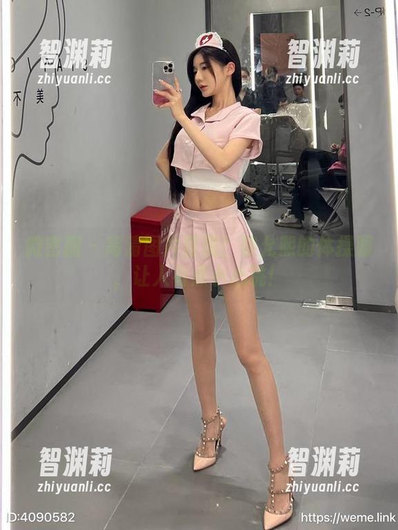 黎允熙 微密圈 - 高清图片再现!黎允熙的体操服,让人有点小心跳!